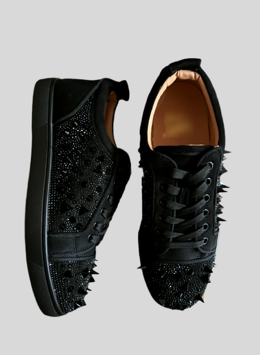 Black R spike B